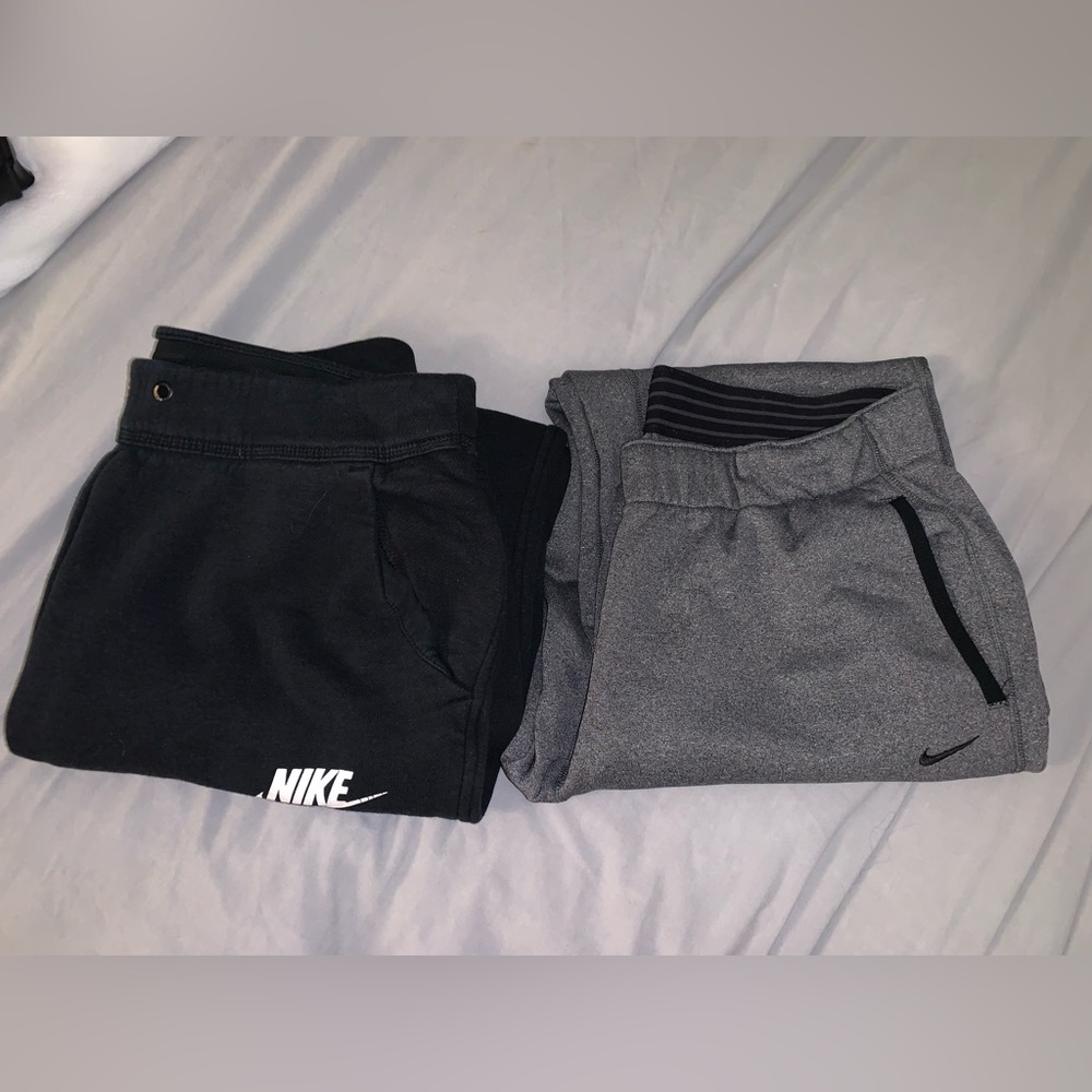 COPY - Two pairs of Nike relaxed sweatpants